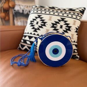 NWOT Handwoven Straw Evil Eye Mini Bag / Crossbody – Blue